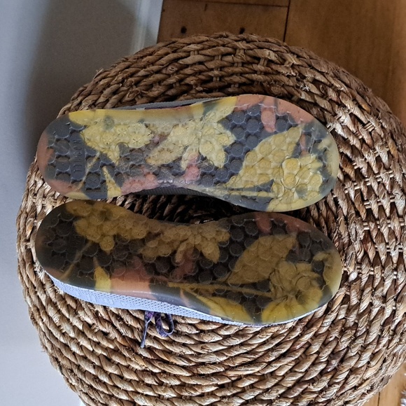 NOBULL Womens Trainer Grey Superfabric Athletic/Gym‎ Low Sneakers Floral S-8.5 - Picture 7 of 10